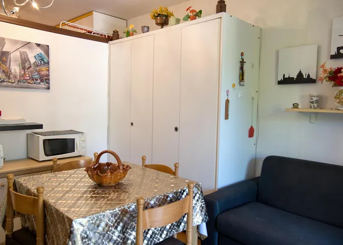 Panorama - Piscina Introbio